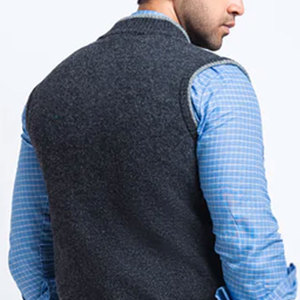 Fully Breathable And Quick Dry Men Knitted Zipper Sweaters Men High Quality Knitted Zipper Sweaters For Sale - Product Image 5