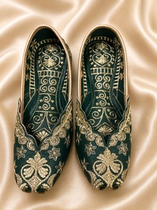 Zapatos Casuales de Vestir para Mujer, con Bordado Verde, de Raxine, de Alta Calidad, para Todas las Temporadas, con Tacón Plano, Estilo Jutti, Punta Redonda - Product Image 1