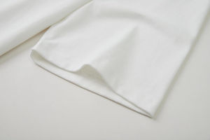 เสื้อยืดผ้าฝ้ายแบบสั่งทำสำหรับผู้ชายนี้ ผลิตในประเทศปากีสถานโดยโรงงาน OEM สำหรับการจัดหาเสื้อผ้าจำนวนมากและการค้าระหว่างประเทศ - Product Image 6