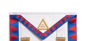 Delantal Masónico del Capítulo del Arco Real |   Delantal de piel de cordero bordado a mano con hilo de oro |   Fabricante de insignias masónicas 3D personalizadas para coser - Product Image 6