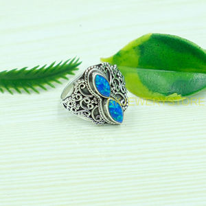 แหวนโอปอลสวยงาม แหวนเงินแท้ 925 แหวนสเตทเมนท์ แหวนดีไซน์ไม่ซ้ำใคร แหวนโอปอล เครื่องประดับโอปอล ของขวัญคริสต์มาสสำหรับแฟนสาว - Product Image 5