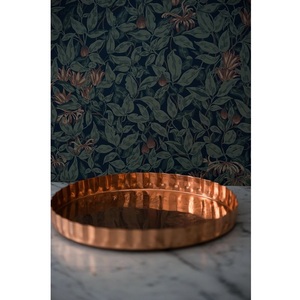 Plateau de service vintage en laiton, inspiré des designs classiques, pour un service élégant et des idées de décoration intérieure - Product Image 6