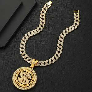 Pendentif diamant le plus vendu, bijou de luxe pour femme, idéal pour le quotidien, les mariages, les fiançailles et les célébrations, en vente. - Product Image 5