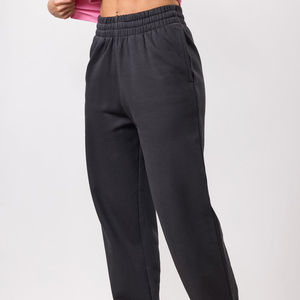 Pantalon de survêtement polaire streetwear d'hiver pour femme, coupe ample et oversize, jambe large avec fentes latérales, vente en gros - Product Image 1