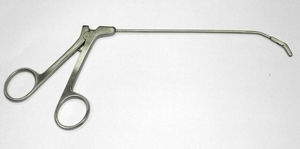 Pince à antrum manuelle en acier inoxydable homologuée CE, à actionnement ascendant et descendant, pour chirurgie ORL par Mahfooz Instruments - Product Image 6