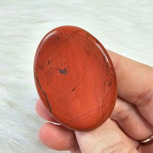 Vente en Gros de Pierre d'Inquiétude de Meilleure Qualité Cristal Naturel Jaspe Rouge Pierres d'Inquiétude Pouce Vente en Gros de Pierres d'Inquiétude de Cristal à vendre - Product Image 2