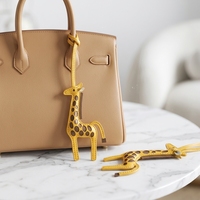Breloques de sac en cuir gonflé personnalisées en forme d'animaux, pendentifs porte-clés 3D mignons en peluche pour sacs à main, sacs à dos, cadeaux, fournisseur en gros