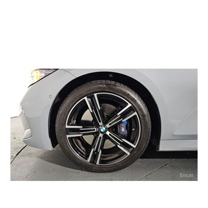 BMW Serie 3 320i Touring M Sport 2024, 31,299 km, Caja de Cambios Automática, Volante a la Izquierda, Cámara Trasera - Product Image 4