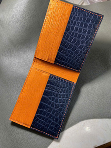 Porte-cartes court en cuir de crocodile véritable Luxali 2026 personnalisé avec logo, pour homme, fin, élégant et durable, 9x11,5 cm, ouvert, vente en gros - Product Image 4