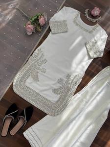 ชุดปาลาซโซ่ดีไซน์ใหม่สุดหรู พร้อมผ้าคลุมไหล่ ผ้าเครปธรรมชาติ ตกแต่งด้วยงานปักเลื่อม - Product Image 6