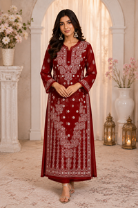 Kurti Georgette Chikankari le plus vendu - Kurti ethnique décontracté pour femme, brodé de luxe à Lucknow, couleur rouge bordeaux - Product Image 1