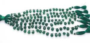 Cuentas de Esmeralda Natural AAA Facetadas en Forma de Lágrima Briolette de 7x10 MM, Cuentas de Piedras Preciosas de Esmeralda Genuina, Hilo de 6 Pulgadas, Cuentas de Primera Calidad en Forma de Lágrima - Product Image 4