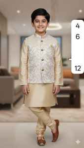 ชุดโคติผ้าแจ็คการ์ดหนาสำหรับเด็ก พร้อมกูร์ตะผ้าไหม และชุดนอนผ้าไหม - Product Image 2