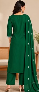 Elegant Ethnic Wear <b>Womens</b> Embroidered Rayon <b>Kurta</b> Pant Dupatta Set Breathable Fabric Festive Attire <b>Women</b>’s embroidered rayon - Product Image 6