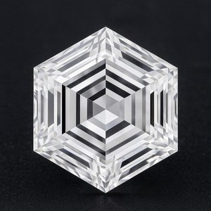 Diamante Suelto de Corte Hexagonal Cultivado en Laboratorio, Color E, Certificado IGI, VVS, Marca Diam, Origen Gujarat, para Joyería - Product Image 2