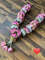 Paire de Varmala en fleurs artificielles avec pompons de perles, Jaimala, parfait pour les mariages/cérémonies, accessoire de mariage Varmala, Jaimala