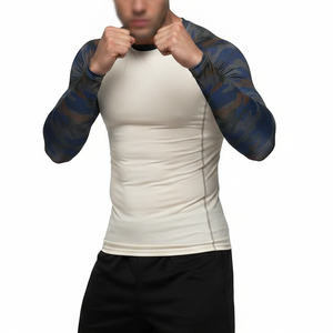 Camiseta Deportiva de Compresión Ligera para Hombre, Absorbe la Humedad, Servicio OEM - Product Image 4