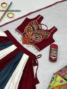 Conjunto de Lehenga Choli de Rayón y Algodón, Listo para Usar, con Hermoso Trabajo Gamthi y Espejos Reales, Totalmente Cosido, Ideal para Navratri - Product Image 5