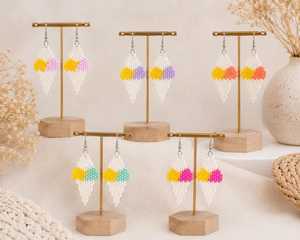 Pendientes de cuentas hechos a mano, joyería colgante con forma de flor blanca, rosa y amarilla, accesorios para mujer - Product Image 2