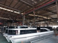 Kapal Ponton Mewah Aluminium 24 kaki dengan Grill BBQ dan Speaker Stereo untuk Memancing, Berlayar, & Rekreasi