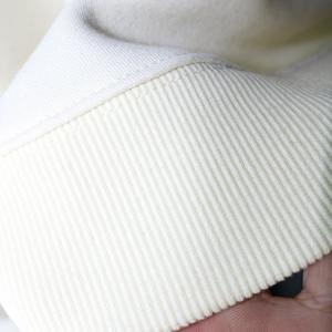 Sudadera 21 CREAM con cuello alto, 100% BLANCA, con apliques bordados, cuello ancho, CLUSH SPORTS - Product Image 5