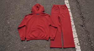 Survêtement unisexe vintage 2-en-1 en polyester/coton avec broderie effet vieilli, style streetwear, comprenant un sweat à capuche zippé et un pantalon de jogging, avec patchs d'hiver - Product Image 3