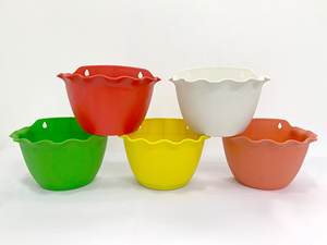 Pot de fleurs suspendu rond intérieur/extérieur élégant améliore le jardin ou la décoration intérieure avec des jardinières - Product Image 2