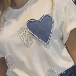 Patch brodé personnalisé en denim bleu avec cœur, fait main, orné de strass, cristaux et perles, pour T-shirt, vêtements, fournisseur en gros - Product Image 1