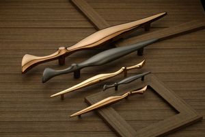 มือจับประตูทองเหลืองเวโรนา รุ่นมิลานเคิร์ฟ พูล โรมาลี ฟลอเรนซ์กริป วีเนียสไตล์ พารีสเคิร์ฟ - Product Image 2