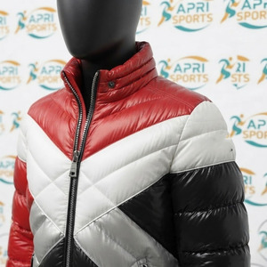 Blouson matelassé à capuche uni à manches longues pour homme, style streetwear, personnalisable avec étiquettes privées - Product Image 4