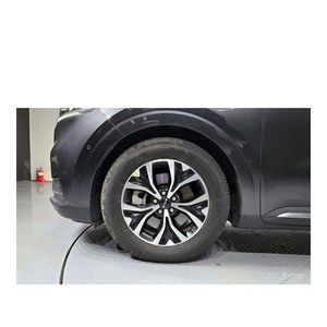 Kia Carnival Noblesse 2022 de 9 Plazas, Gasolina, Transmisión Automática, Asientos de Cuero, Norma de Emisiones Euro V, 104.384 km - Product Image 5