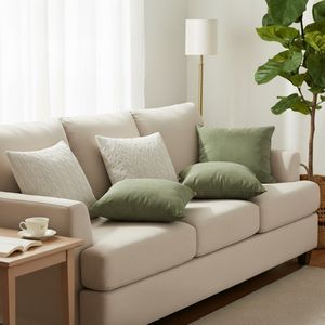 Juego de 5 Fundas de Almohada Decorativas SOGA, Color Verde Salvia, Terciopelo, con Cubierta de Punto Trenzado Crema - Product Image 2
