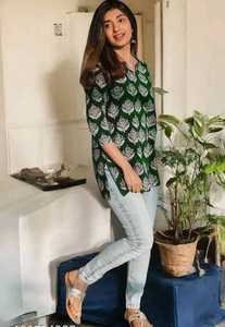 <b>Indian</b> Style Maroon Digital Printed Rayon Kurti With White Pants Casual Loose Fit Midi Length Casual Wear Short Kurtis and <b>Top</b> - Product Image 3