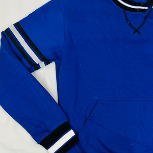 Sweat-shirt à col rond Zeta Royal Blue Sorority, lettres grecques brodées en chenille, molleton de coton doux, pull unisexe personnalisé - Product Image 6