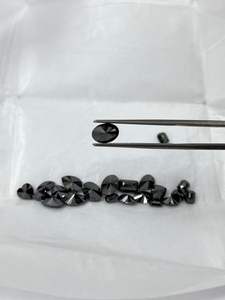 Diamant noir naturel chauffé d'origine africaine, certifié, taille brillant ronde, calibré, pour la fabrication de bijoux - Product Image 4