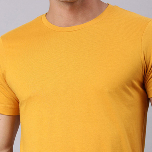 เสื้อยืดคอกลมสีเหลืองสำหรับผู้ชาย ขายส่ง แบบสั่งทำพิเศษ แห้งเร็ว ระบายอากาศได้ดี เนื้อผ้าวอร์สเตด สวมใส่สบาย ผ้าฝ้าย 100% ทรงหลวม สไตล์ทางการ - Product Image 4