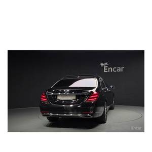 Mercedes-Benz Classe S S560L 4MATIC Septembre 2018 41 603 km Boîte de vitesses automatique Sièges en cuir Volant à gauche Caméra arrière - Product Image 4