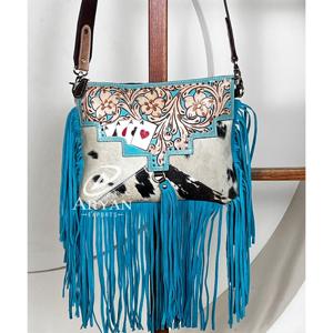 Bolso Bandolera de Cuero Vacuno con Flecos y Diseño de Cartas de Póker, Estilo Vaquero Bohemio, Perfecto para Viajar - Product Image 1