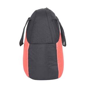 Lonchera Aislada Arctic Fox Hexa Naranja, Porta Alimentos, Nevera Portátil para Picnic, Diseño Moderno de Poliéster con Cierre - Product Image 2