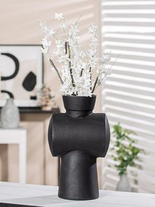 Jarrón de Mesa Negro Extraordinario, Diseño Geométrico Industrial, Portaflores Decorativo Hecho a Mano - Product Image 6