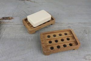 Porte-savon en bois massif écologique de qualité supérieure |   Porte-savon de salle de bain classique, base antidérapante, rainures de drainage, haute qualité - Product Image 2