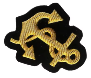 Badge Couronne Brodé Main de Luxe Argenté Haute Qualité Effet 3D en Relief Taille Personnalisable Qualité Supérieure pour Franc-Maçon - Product Image 5