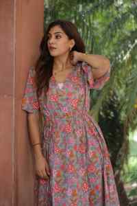 Vestido corto con estampado de bloque de mano indio para mujer, vestido informal de verano de algodón, vestido largo corto de estilo bohemio, tela de cintura Natural - Product Image 2