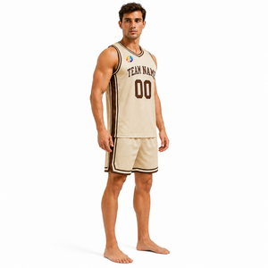 Uniforme de baloncesto transpirable diseñado para brindar comodidad ligera y movimiento flexible durante el entrenamiento activo, la práctica y el juego. - Product Image 2