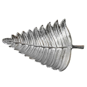 Plat de service en forme de feuille, design unique, finition nickelée, idéal pour les fêtes, plateau décoratif vintage en forme de feuille - Product Image 6