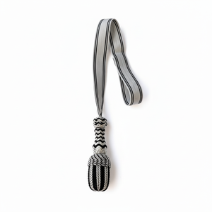 Nœuds d'épée personnalisés faits à la main avec logo, en ruban tressé confortable et franges en bouillon pour uniformes de défense personnelle - Product Image 4