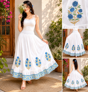 Falda midi blanca con estampado artesanal de Jaipur, cintura elástica fruncida, diseño escalonado, 100% algodón, con estampado floral Butta y borde con volantes. - Product Image 5