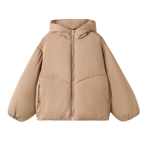 Chaqueta Acolchada Cómoda de la Colección de Invierno Cálida y Acogedora OEM con Tela de Nailon Transpirable, Chaqueta con Capucha Ajustable para Mujer - Product Image 1