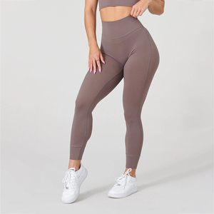 Leggings de yoga imprimés par sublimation OEM pour femmes, pantalons d'entraînement à motif personnalisé, fabricant d'articles de sport à marque privée - Product Image 3