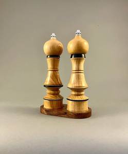 Round Shape Wooden Salt Pepper Shaker For Kitchen Spice <b>Storage</b> Tabletop Use And Dining Room Decor - Product Image 1